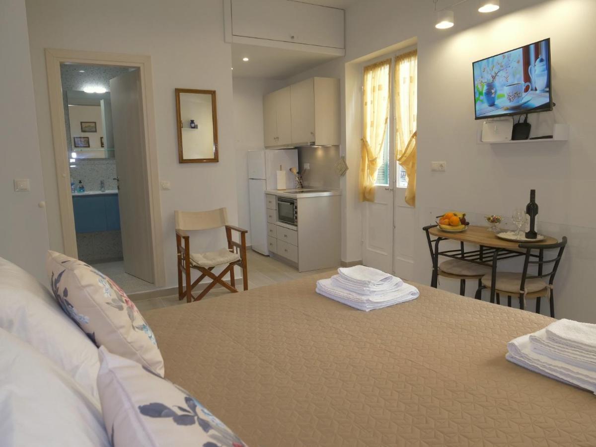 Bella Corfiotina By Corfuescapes Apartment Corfu  Bagian luar foto